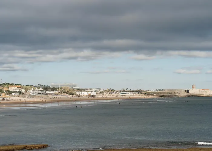 12 * Carcavelos (Lisbon)